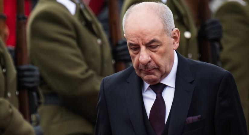 Ángyán József: Sulyok Tamás méltatlanná vált, le kell mondania