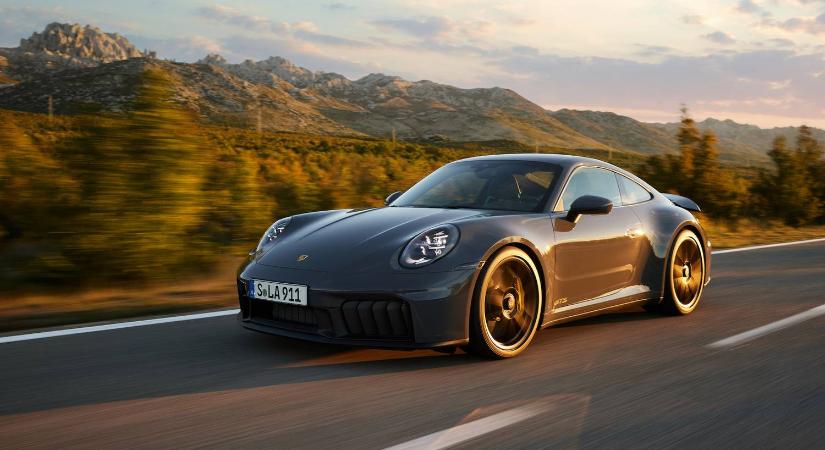 Már a Porsche 911 is hibrid, de nincs ok az aggodalomra