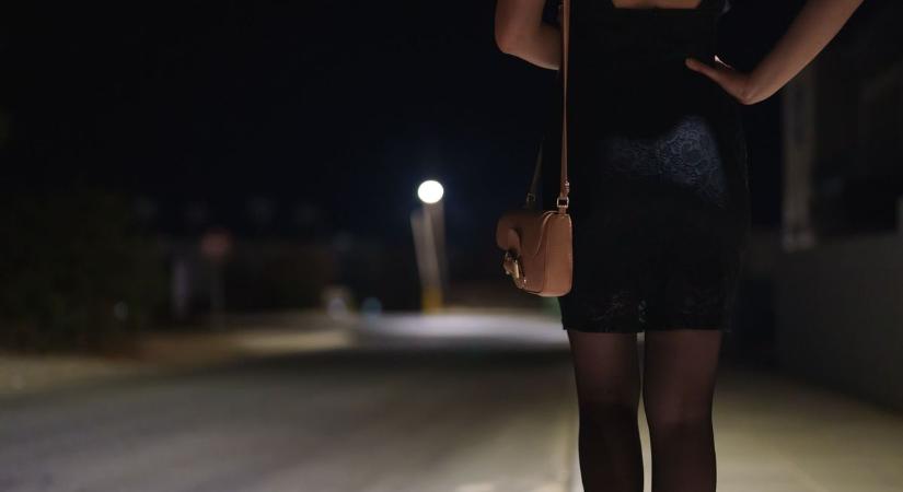 Prostituáltként dolgoztatott egy lakásotthonból szökött kiskorút