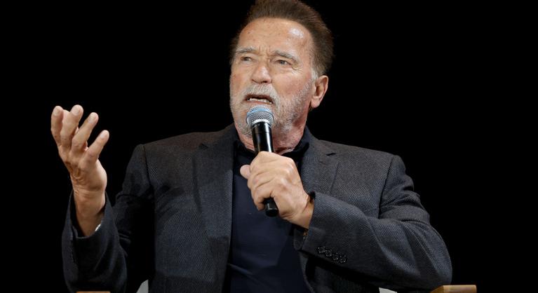 Arnold Schwarzenegger apja is feltűnt a náci bűnöket leleplező könyvben