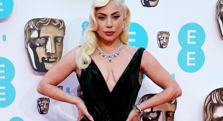 Lady Gaga elárulta, több koncertjén is koronavírusosan lépett fel