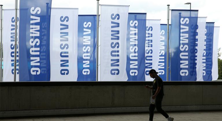 Hatalmas dobásra készül a Samsung, az Apple-nek is odaszúrhatnak