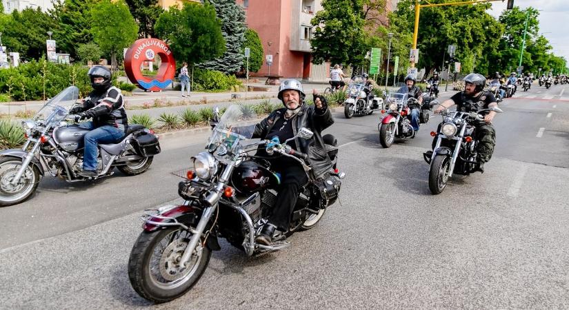 Nem a Hells Angels vonult vasárnap a városban