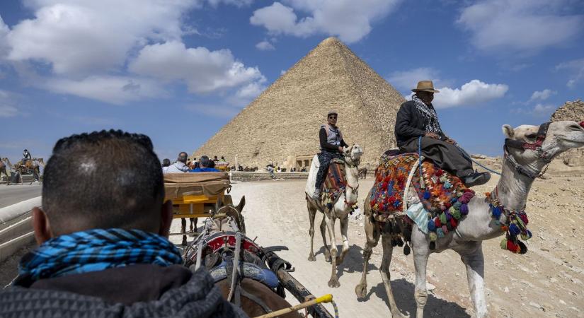 Találtak valamit Egyiptomban, amit eddig soha: fény derült a piramisok egyik legnagyobb rejtélyére?