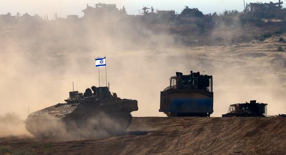 A Hamász csak a gázai harcok leállítása esetén tárgyalna a túszokról, de Izrael erre nem hajlik