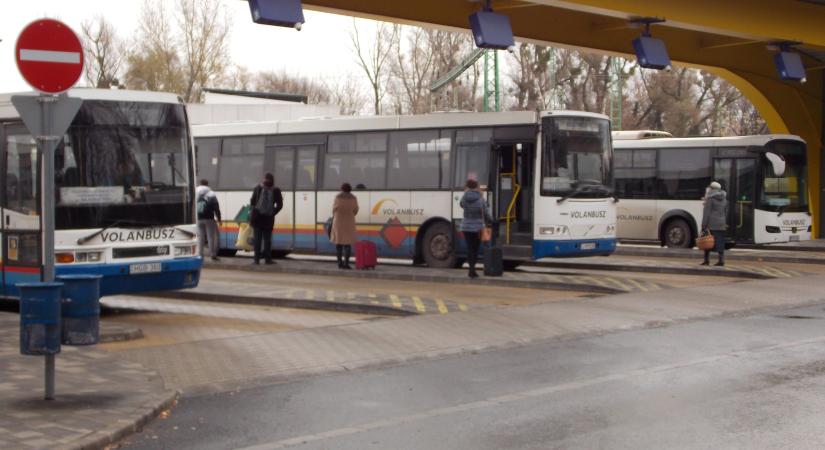 Utazók figyelem! Több buszjárat lesz Zalaegerszeg és Keszthely között