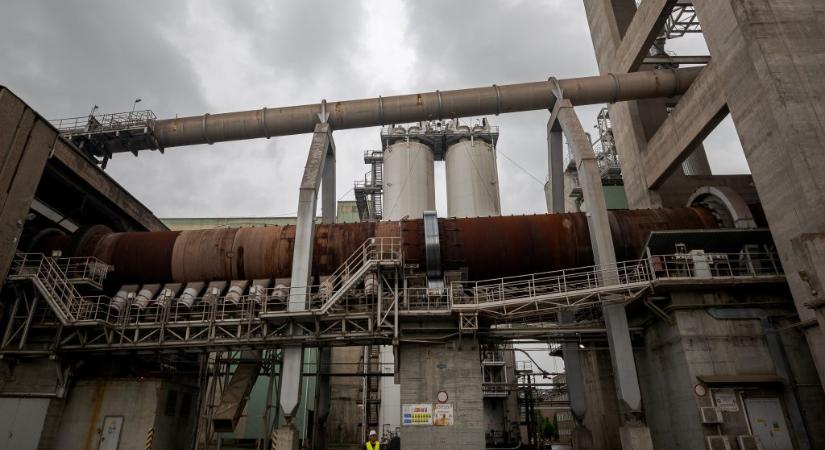 A kormánynak nem sikerült kivéreztetnie az ország legnagyobb cementgyártóját