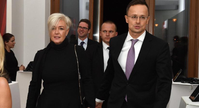 Szijjártó felesége 525 milliós osztalékot vett ki nyilvános elérhetőség nélküli cégéből