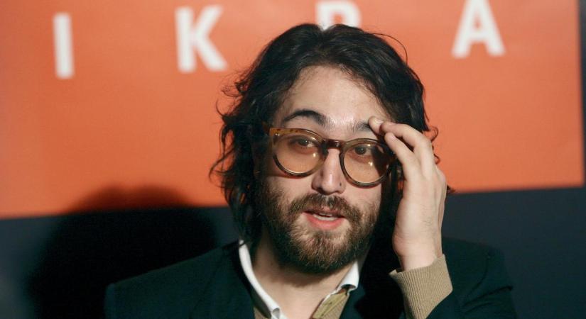 "Egy idióta” – John Lennon fia kemény kritikával illette Harry herceget