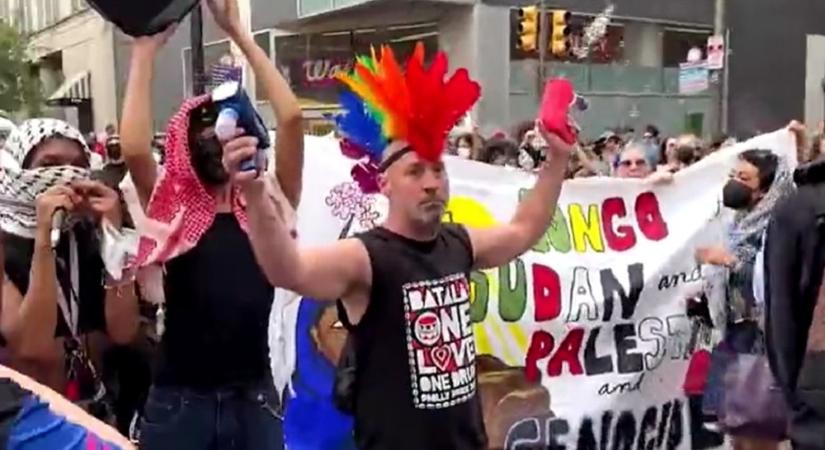 Amerika: Pride-menetelőkre támadtak az antiszemita Palesztina-párti queer-emberek