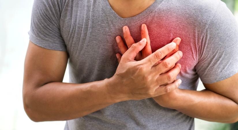 Szívinfarktus: 3 korai tünet, ami hetekkel korábban segíthet felismerni