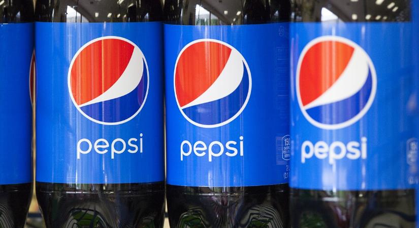 Lecserélte logóját a Pepsi: ezentúl így találjuk meg a kólát a magyar boltok polcain