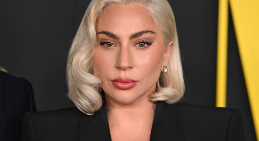 Lady Gaga terhes? – pletykaözönt váltott ki a róla készült fotó a rajongók körében