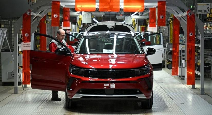 Kína borsos összegeket vehet ki a német autógyártók zsebéből