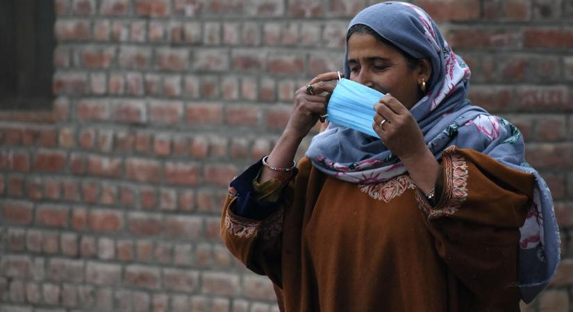 Nehézfémeket találtak az indiai városban tömegesen megbetegedett emberek vérképében