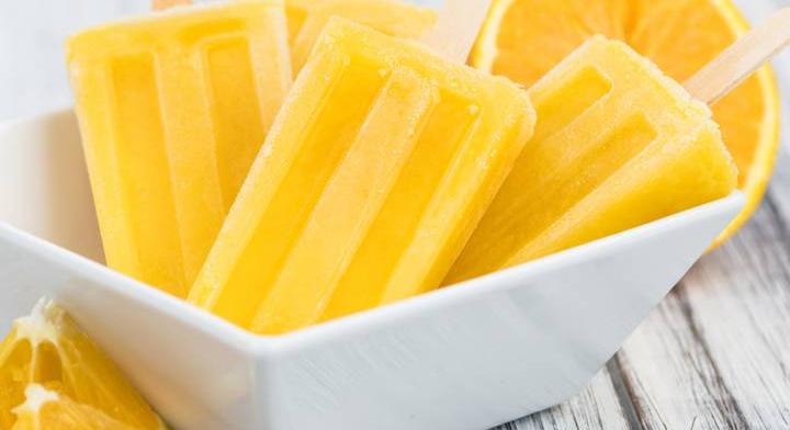 10 perces narancsos pálcikás jégkrém: ez biztosan felfrissít