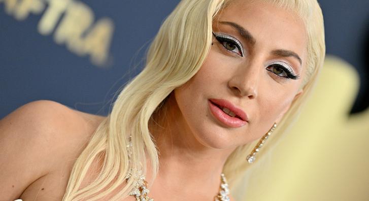 Lady Gaga reagált a várandósságáról terjedő pletykákra