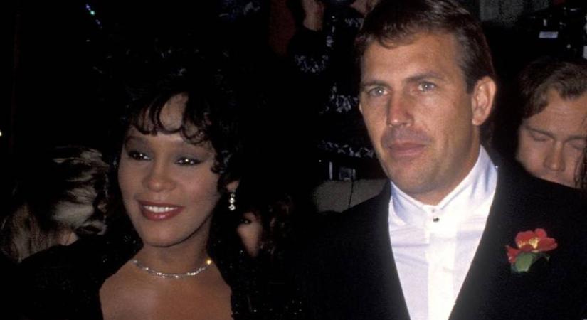 Felháborító, Kevin Costnert mire akarták rákényszeríteni Whitney Houston temetésén: fittyet hányt a kérésre