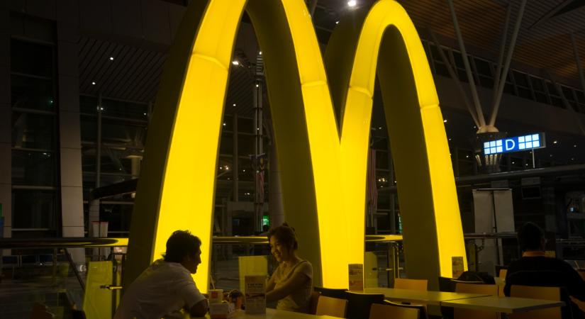 Végleg eltűnhet a Chicken Big Mac a hazai McDonald's éttermekből? Súlyos dolog derült ki sokak kedvenc burgeréről