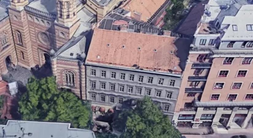 Orbán török barátja veszi meg a Dohány utcai zsinagóga melletti épületet