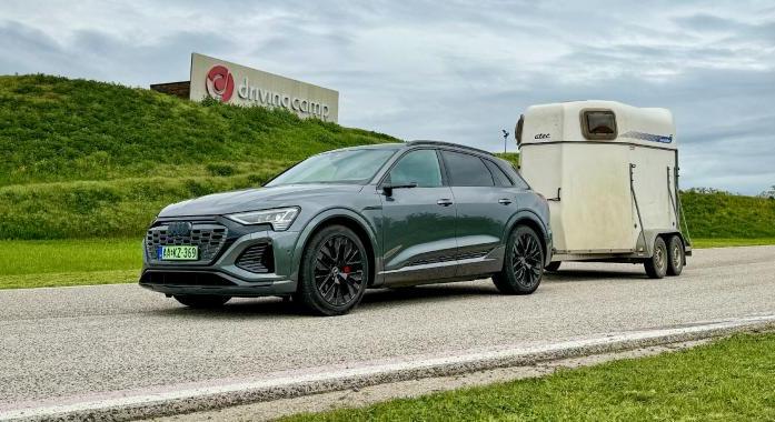 Vajon ez a technológia csúcsa? – Audi Q8 Sportback e-tron 55