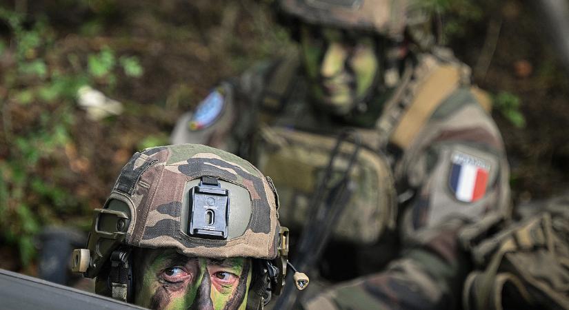 Fotelban szotyizva nem lehet háborút nyerni: a katonai szolgálathoz kell visszatérni az európai haderő növeléséhez
