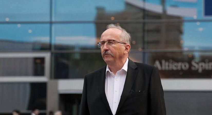 Niedermüller Péter az Alkotmánybírósághoz fordul a fideszes megszorítások miatt