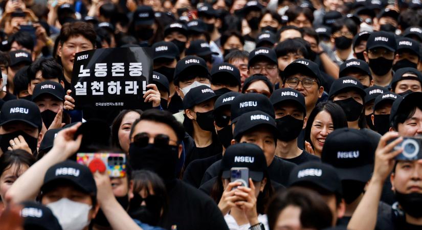 Ilyen még nem volt: sztrájkba kezdtek a Samsung dolgozói