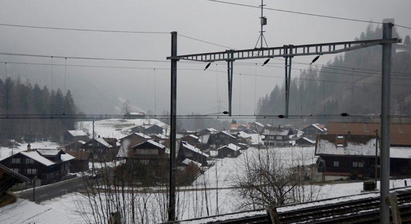 3500 tonna lőszer miatt kell tíz évre evakuálni egy svájci várost