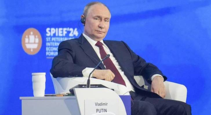 Putyin: atomfegyver bevetése kivételesen lehetséges