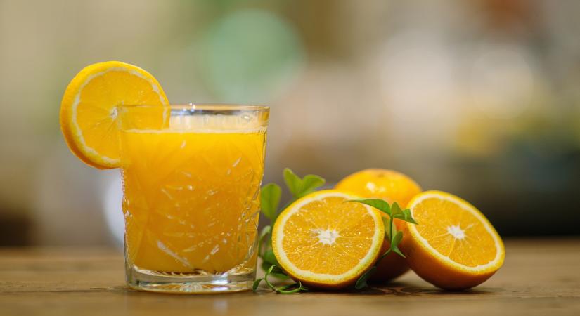 Tényleg egészségtelen a narancslé?