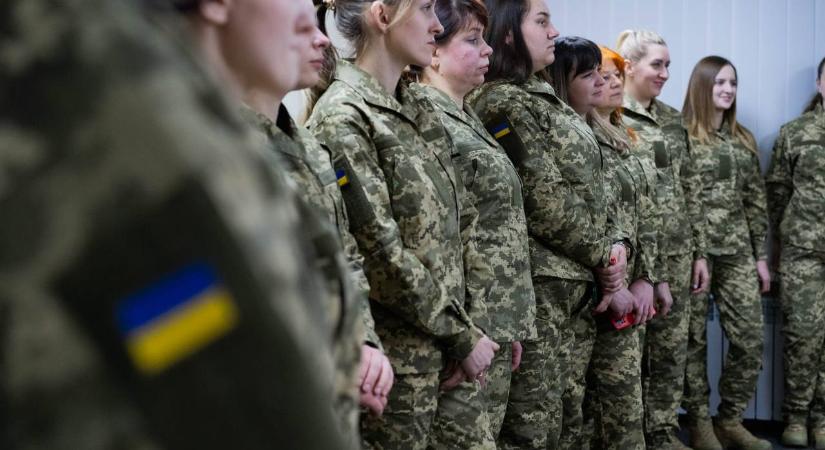 Több mint 67 000 nő szolgál a fegyveres erőknél – Védelmi Minisztérium