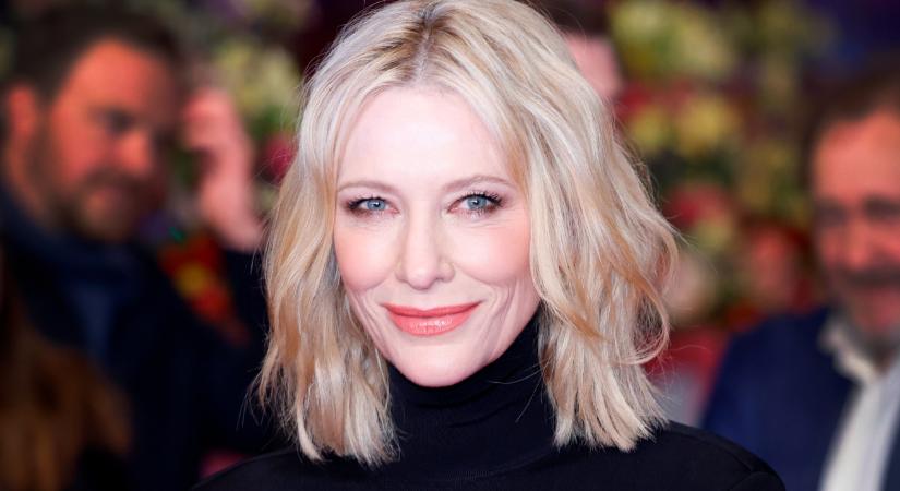 Az 55 éves Cate Blanchett mindig elegáns: nem fél többször viselni a klasszikus darabokat