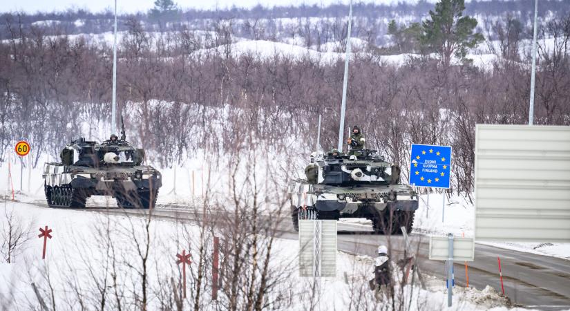 Finnország korszerű fegyvereket ad át Ukrajnának, amelyek egy része még fejlesztés alatt áll