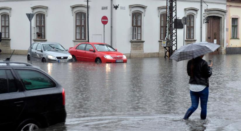 Kiadták a másodfokú riasztást, újabb heves zivatarok érkeznek