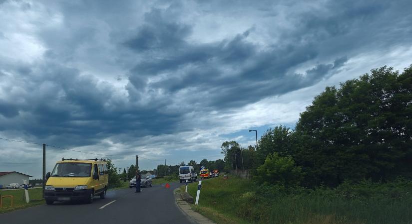 Baleset történt a Gyár utcában