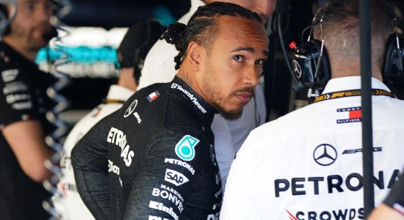 Hamilton magát ostorozza, a Red Bull rajtbüntetést kapott