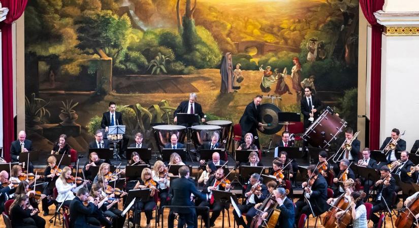 Az Olasz Kultúrintézetben ad hangversenyt a MÁV Szimfonikus Zenekar