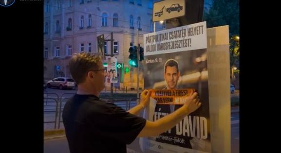Vitézy Dávidnak kell eltüntetnie a legyőzője által „megrongált” plakátokat