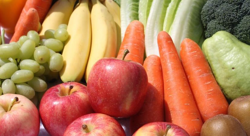 Kevés zöldséget és gyümölcsöt fogyasztanak a magyarok