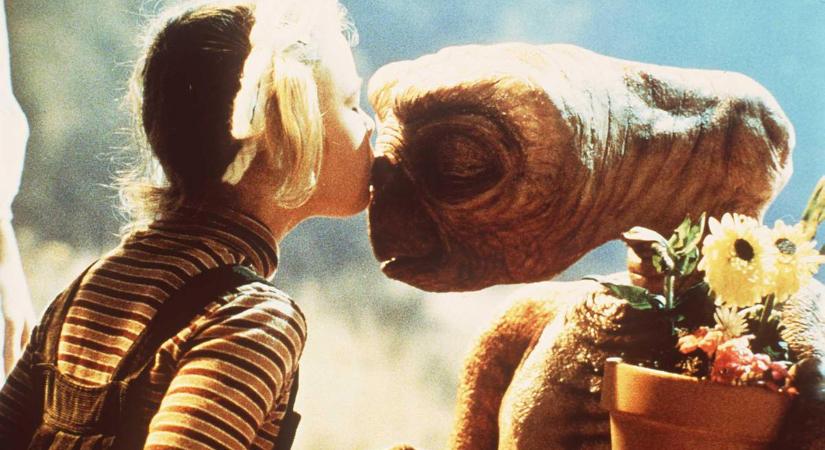 A kis földönkívülitől, az újraélesztett dinókon át a virtuális valóságig - Steven Spielberg óriási hatása a sci-fire