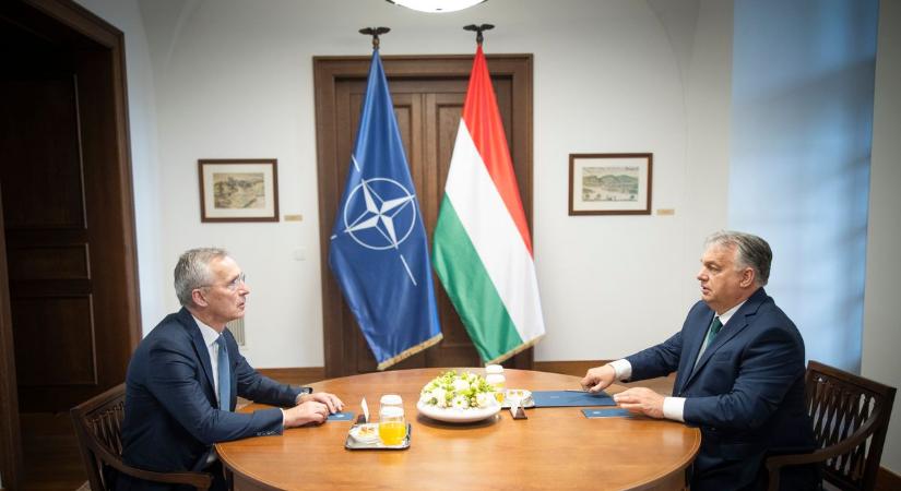 Orbán Viktor és Jens Stoltenberg közös sajtótájékoztatót tart – kövesse velünk élőben