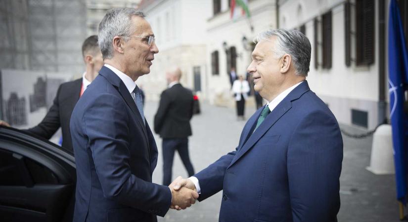 Orbán – Stoltenberg találkozó: a NATO területén kívüli katonai akciók csak önkéntesen