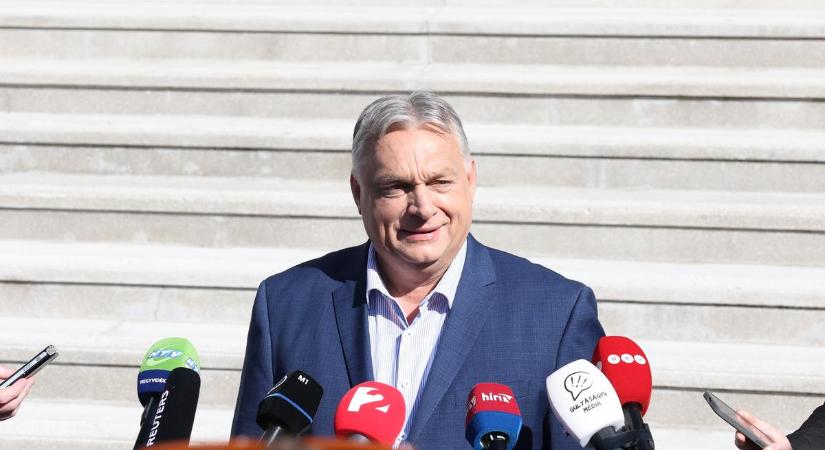 Nyilvánosságra hozták az szja-bevallásokat: ennyi pénzt kereshetett tavaly Orbán Viktor – A minisztereinek is van mit a tejbe aprítani