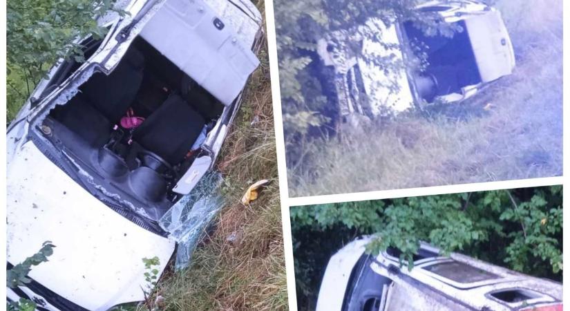 Autóbalesetet szenvedett a TV2 várandós sztárja Hajdú-Biharban