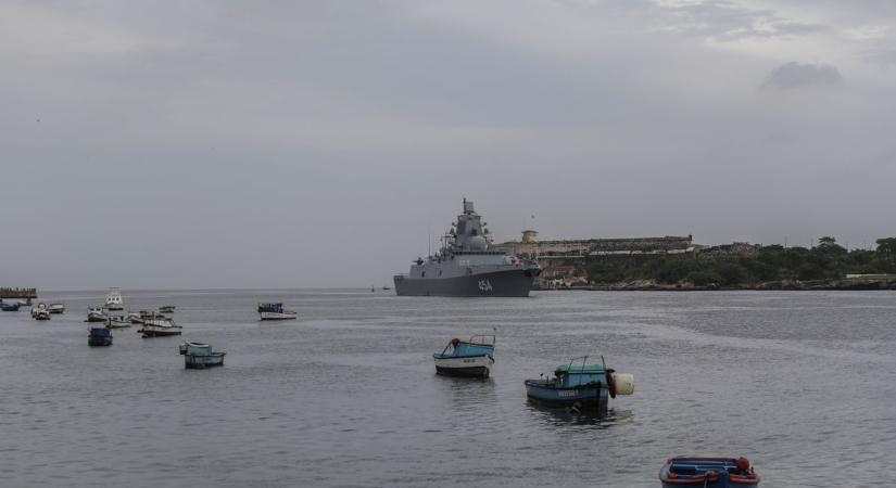 Orosz hadihajók jelentek meg Amerika partjai közelében