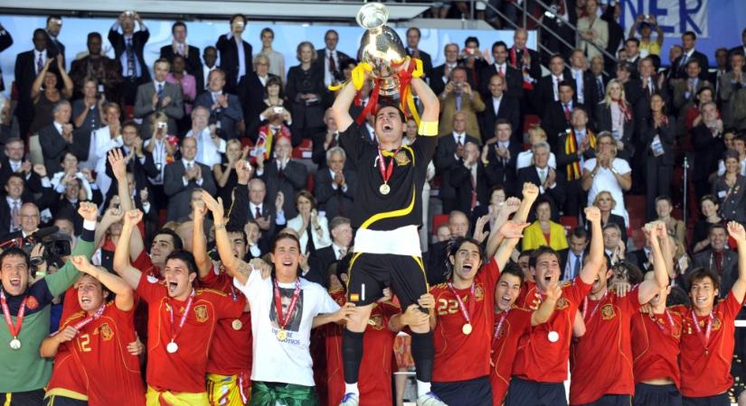 „Úgy tartották meg a labdát, mint az emberek a legféltettebb titkukat” – a 2008-as Eb-vel indult a spanyol válogatott nagy sikersorozata