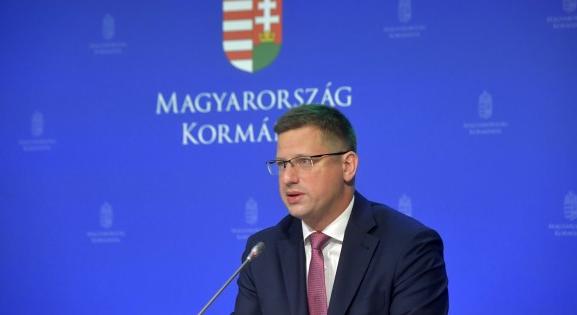 Gulyás Gergelyt nem érdekli Weber, Magyar Péter pártját pedig bojkottálná az EP-ben