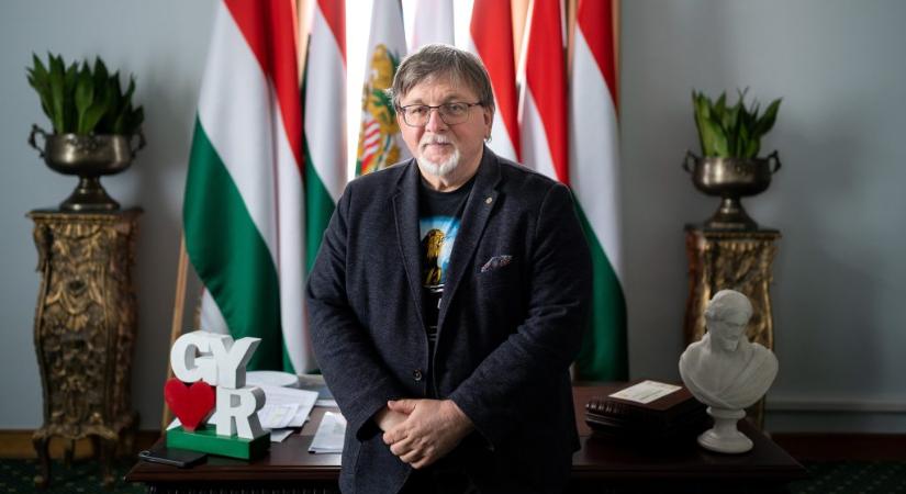 Telex: A szavazatok újraszámlálását kérte Dézsi Csaba András