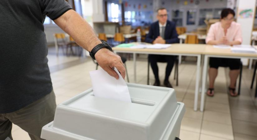 Itt a döntés: hét győri választókörben számolják újra a szavazatokat!